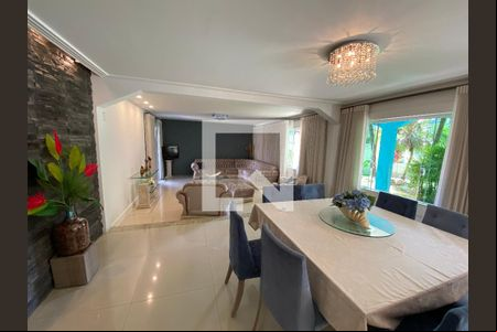 Sala de casa para alugar com 4 quartos, 1000m² em Jacarepaguá, Rio de Janeiro