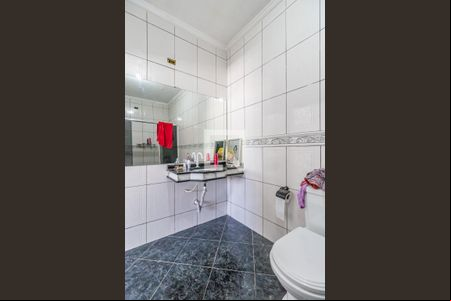 Banheiro do Quarto 1 de casa para alugar com 2 quartos, 150m² em Vila Porto, Barueri