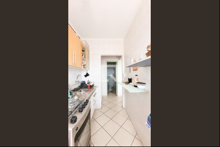 Cozinha de apartamento à venda com 1 quarto, 56m² em Centro, Campinas