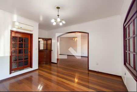Sala de casa para alugar com 5 quartos, 500m² em Marechal Rondon, Canoas