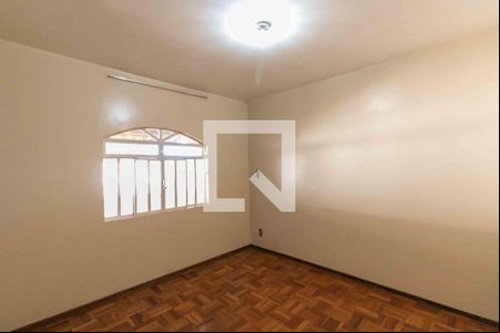 Quarto 1 de casa para alugar com 4 quartos, 108m² em Ouro Preto, Belo Horizonte
