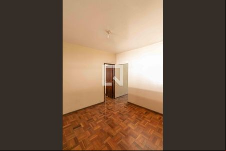 Sala de casa para alugar com 4 quartos, 108m² em Ouro Preto, Belo Horizonte