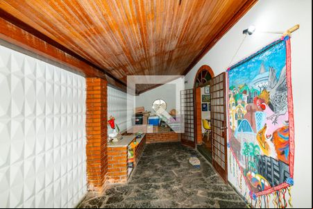 Sala de casa à venda com 3 quartos, 300m² em Madre Gertrudes, Belo Horizonte