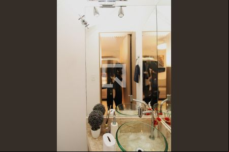 Lavabo de casa de condomínio à venda com 2 quartos, 68m² em Vila Mazzei, São Paulo