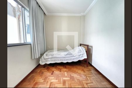 Quarto de apartamento à venda com 2 quartos, 75m² em Centro, Belo Horizonte