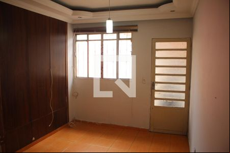 Apartamento à venda com 2 quartos, 40m² em Califórnia, Belo Horizonte