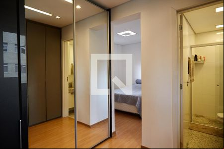 Quarto  de apartamento para alugar com 2 quartos, 72m² em Lourdes, Belo Horizonte