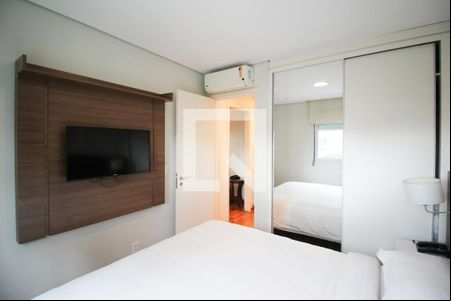 Quarto  de apartamento à venda com 1 quarto, 84m² em Vila Olímpia, São Paulo