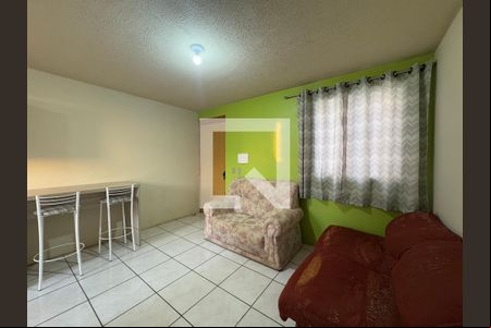 Sala de apartamento para alugar com 2 quartos, 50m² em Duque de Caxias, São Leopoldo