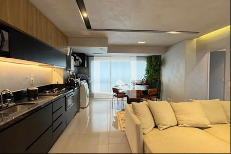 Sala de apartamento à venda com 2 quartos, 65m² em Green Valley, Barueri