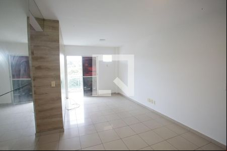 Sala de apartamento para alugar com 3 quartos, 80m² em Tanque, Rio de Janeiro
