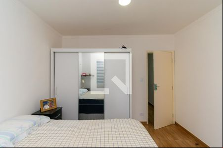 Quarto 1 de casa à venda com 3 quartos, 200m² em Jardim Avelino, São Paulo