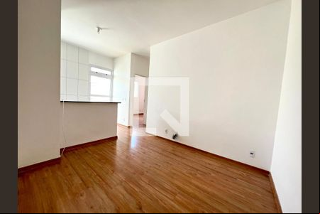 Sala de apartamento à venda com 2 quartos, 60m² em Candelária, Belo Horizonte