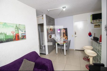 Sala de apartamento para alugar com 2 quartos, 46m² em Vargem Grande, Rio de Janeiro