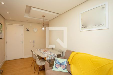 Sala  de apartamento à venda com 2 quartos, 54m² em Campanário, Diadema