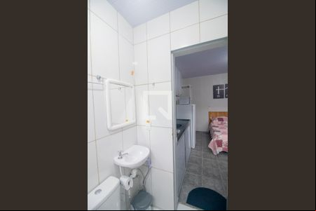 Banheiro de kitnet/studio à venda com 1 quarto, 25m² em Tropical, Contagem