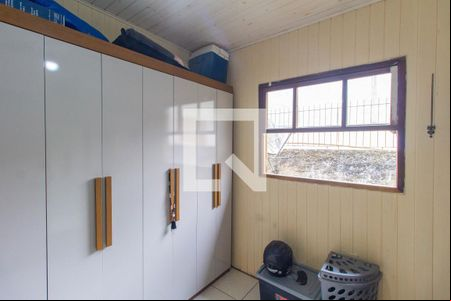 Quarto 2 de casa à venda com 2 quartos, 440m² em Niterói, Canoas