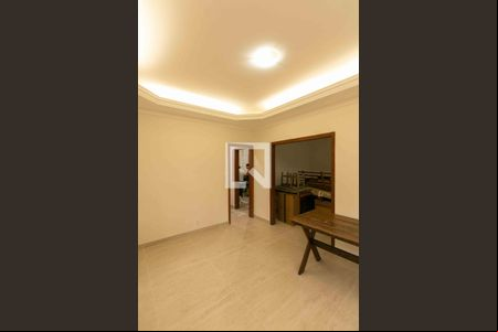 Sala de casa para alugar com 3 quartos, 180m² em Santa Amelia, Belo Horizonte
