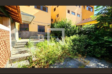Quintal de casa à venda com 4 quartos, 350m² em Jardim Pacaembu, Jundiaí