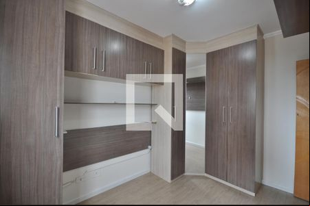 Quarto 1 de apartamento para alugar com 2 quartos, 50m² em Vila Mazzei, São Paulo