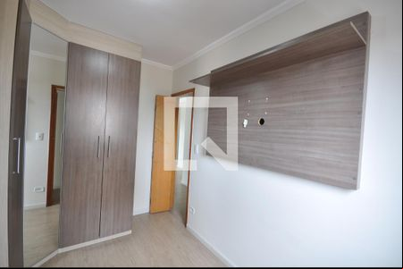 Quarto 1 de apartamento para alugar com 2 quartos, 50m² em Vila Mazzei, São Paulo
