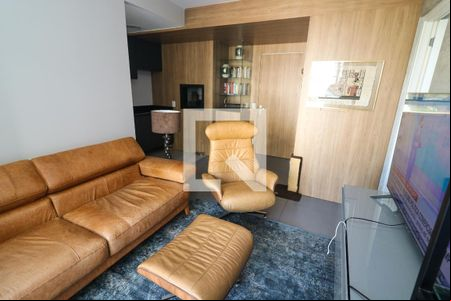 Sala de apartamento para alugar com 1 quarto, 46m² em Jardim do Salso, Porto Alegre
