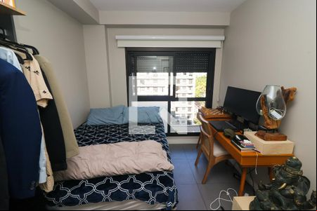 Quarto Suíte de apartamento para alugar com 1 quarto, 46m² em Jardim do Salso, Porto Alegre