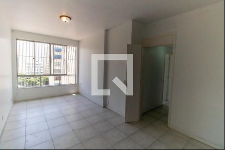 Sala de apartamento para alugar com 3 quartos, 110m² em Ingá, Niterói