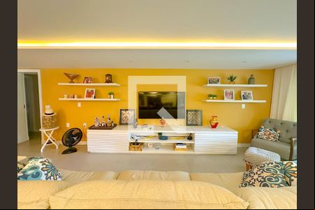 Sala de TV de apartamento para alugar com 2 quartos, 130m² em Canasvieiras, Florianópolis