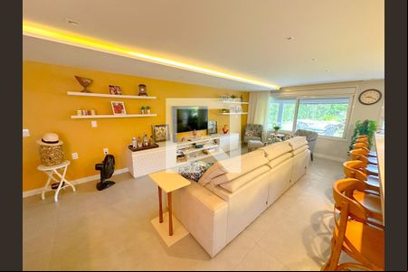 Sala de TV de apartamento para alugar com 2 quartos, 130m² em Canasvieiras, Florianópolis
