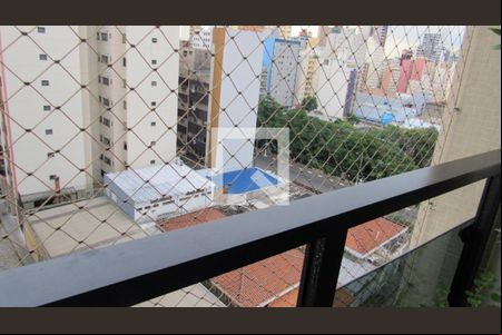 Sala de apartamento à venda com 3 quartos, 150m² em Centro, Campinas