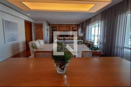 Foto 01 de apartamento à venda com 3 quartos, 201m² em Itaim Bibi, São Paulo