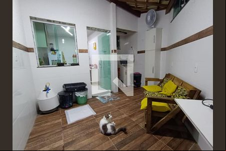 Foto 03 de casa à venda com 2 quartos, 73m² em Vila Cloris, Belo Horizonte
