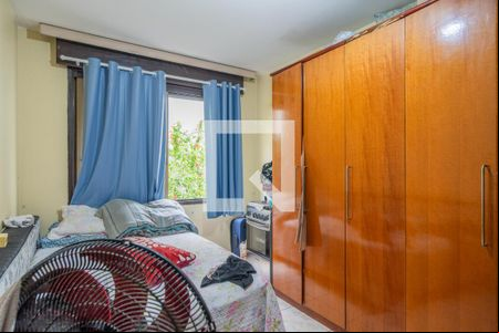 Quarto 1 de apartamento para alugar com 2 quartos, 56m² em Teresópolis, Porto Alegre