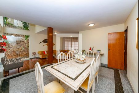 Sala 1 de casa à venda com 4 quartos, 282m² em Buritis, Belo Horizonte