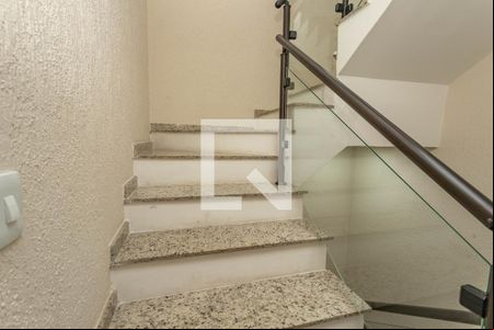 Escada  de casa à venda com 4 quartos, 360m² em Jardim Borborema, São Bernardo do Campo