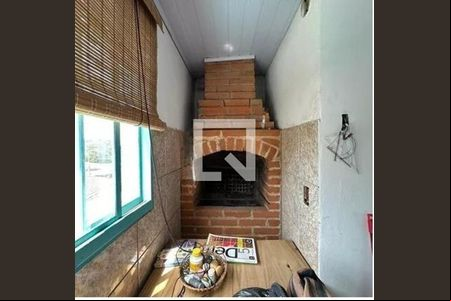 Casa à venda com 5 quartos, 233m² em Butantã, São Paulo