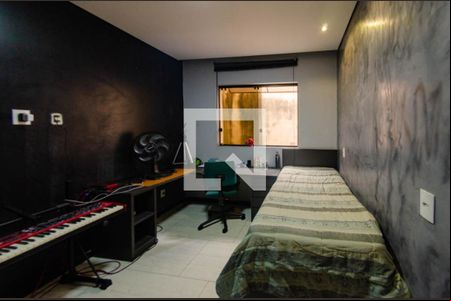 Quarto 1 de casa à venda com 3 quartos, 270m² em Madre Gertrudes, Belo Horizonte