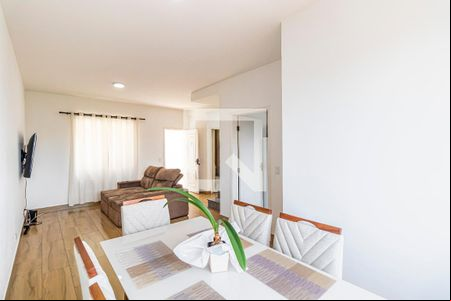 Sala de casa de condomínio à venda com 3 quartos, 130m² em Jardim Celeste, São Paulo