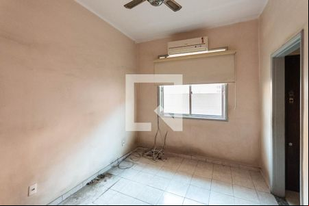 Sala de apartamento para alugar com 3 quartos, 68m² em Benfica, Rio de Janeiro