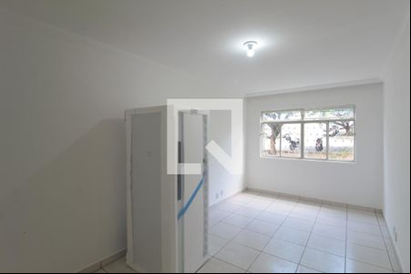 Sala de apartamento à venda com 2 quartos, 68m² em Santa Amelia, Belo Horizonte