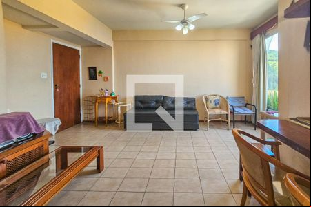 Sala de apartamento para alugar com 1 quarto, 42m² em Jardim Tres Marias, Guarujá