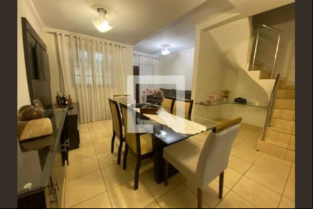 Casa à venda com 2 quartos, 117m² em Santa Branca, Belo Horizonte