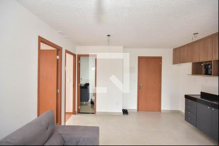 Sala de apartamento para alugar com 2 quartos, 38m² em Paraisopolis, São Paulo