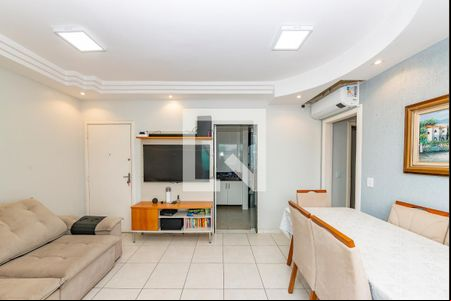 Sala de apartamento à venda com 3 quartos, 80m² em Alto Caiçaras, Belo Horizonte