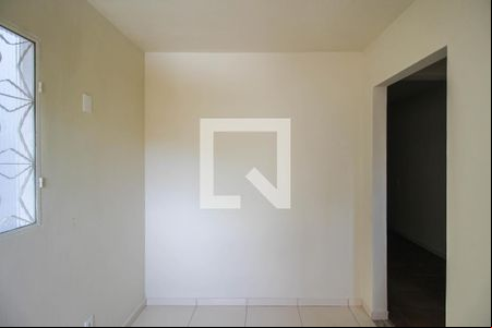 Sala de apartamento para alugar com 2 quartos, 60m² em Dom Rodrigo, Nova Iguaçu