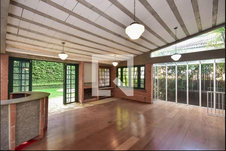 Sala de casa de condomínio à venda com 2 quartos, 370m² em Jardim Morumbi, São Paulo