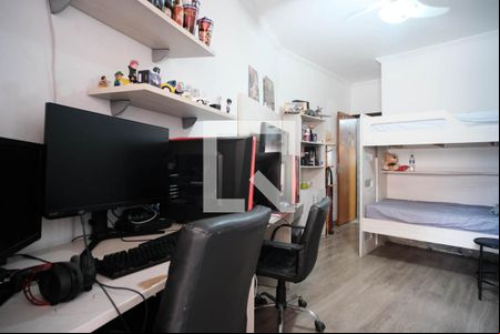 Quarto 2 de casa à venda com 2 quartos, 170m² em Vila Guilhermina, São Paulo