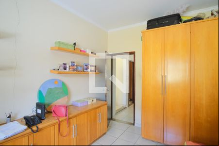 Quarto 2 de casa para alugar com 2 quartos, 136m² em Penha de França, São Paulo