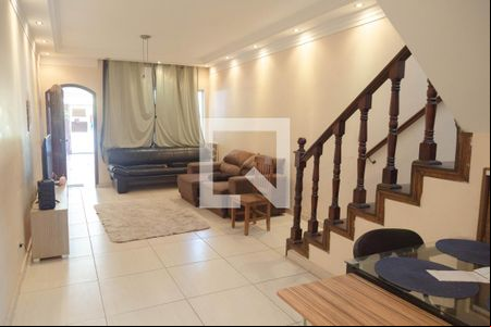 Sala de casa à venda com 7 quartos, 352m² em Jardim Vila Galvao, Guarulhos
